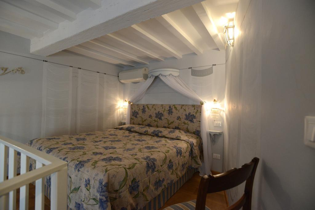 Corte Dei Neri Floransa Oda fotoğraf